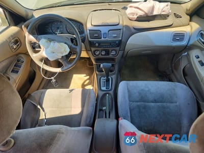 Zdjęcie 8 z 12 samochodu: 2003 NISSAN SENTRA VIN:3N1CB51D73L800861 - miniatura