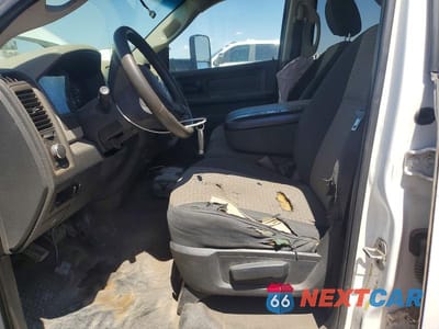Zdjęcie 7 z 12 samochodu: 2012 DODGE RAM 2500 ST VIN:3C6TD4HL1CG292725 - miniatura