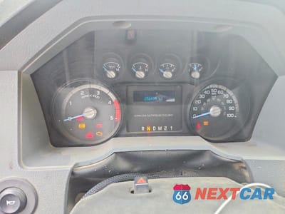 Zdjęcie 8 z 10 samochodu: 2018 FORD F750 SUPER DUTY BOX TRUCK VIN:1FDWF7DC8JDF06591 - miniatura