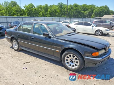 Czwarte zdjęcie samochodu z boku: 2000 BMW 740 I AUTOMATIC VIN:WBAGG8349YDN78493 - miniatura