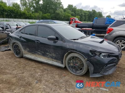 Czwarte zdjęcie samochodu z boku: 2023 SUBARU WRX PREMIUM VIN:JF1VBAF66P9804400 - miniatura