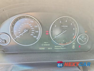 Zdjęcie 9 z 12 samochodu: 2016 BMW 528 XI VIN:WBA5A7C52GG149947 - miniatura