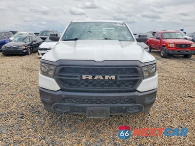 Piąte zdjęcie samochodu w środku: 2023 RAM 1500 TRADESMAN VIN:1C6RREGT5PN654359 - miniatura