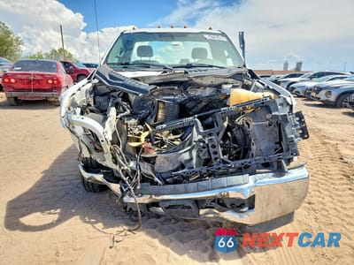 Piąte zdjęcie samochodu w środku: 2018 FORD F350 SUPER DUTY VIN:1FDRF3G62JED02908 - miniatura