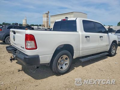 Trzecie zdjęcie samochodu z tyłu: 2020 RAM 1500 TRADESMAN VIN:1C6SRFGT8LN312812 - miniatura