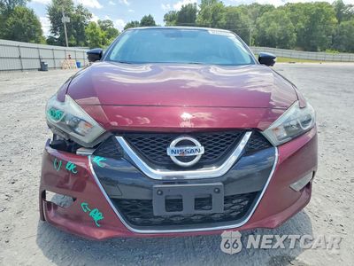Piąte zdjęcie samochodu w środku: 2018 NISSAN MAXIMA PLATINUM VIN:1N4AA6AP6JC370052 - miniatura