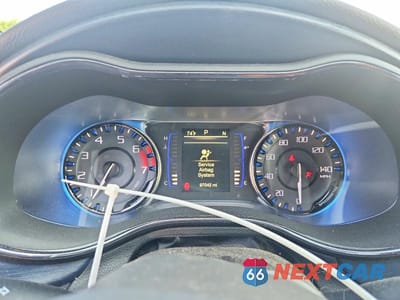 Zdjęcie 9 z 12 samochodu: 2016 CHRYSLER 200 S VIN:1C3CCCBB4GN189001 - miniatura