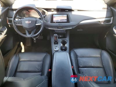 Zdjęcie 8 z 13 samochodu: 2022 CADILLAC XT4 PREMIUM LUXURY VIN:1GYFZDR49NF100125 - miniatura