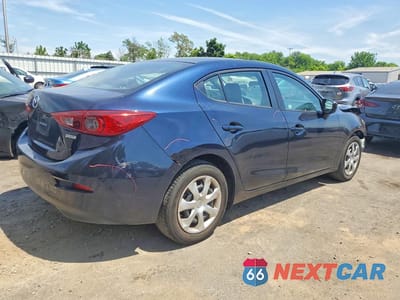 Trzecie zdjęcie samochodu z tyłu: 2016 MAZDA 3 SPORT VIN:JM1BM1T79G1298323 - miniatura