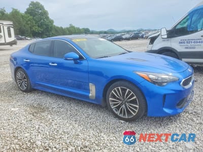 Czwarte zdjęcie samochodu z boku: 2019 KIA STINGER PREMIUM VIN:KNAE25LA3K6064399 - miniatura