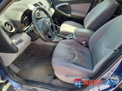 Zdjęcie 7 z 12 samochodu: 2006 TOYOTA RAV4 BASE VIN:JTMBD33VX66004522 - miniatura