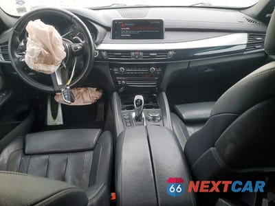 Zdjęcie 8 z 13 samochodu: 2019 BMW X6 XDRIVE50I VIN:5UXKU6C57KLP60627 - miniatura