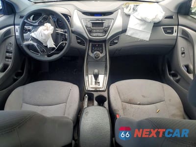 Zdjęcie 8 z 12 samochodu: 2013 HYUNDAI ELANTRA GLS VIN:5NPDH4AE3DH288990 - miniatura