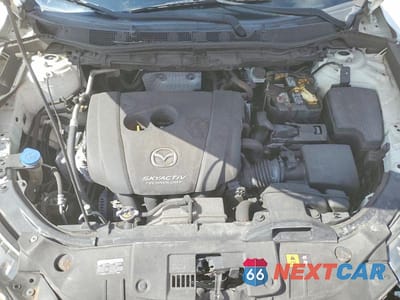 Zdjęcie 12 z 13 samochodu: 2015 MAZDA CX-5 TOURING VIN:JM3KE2CY6F0501062 - miniatura