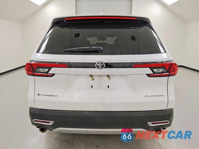Zdjęcie 6 z 14 samochodu: 2024 TOYOTA GRAND HIGHLANDER HYBRID MAX PLATINUM VIN:5TDADAB53RS006831 - miniatura