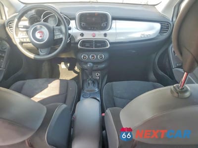 Zdjęcie 8 z 12 samochodu: 2016 FIAT 500X POP VIN:ZFBCFXAT0GP327124 - miniatura