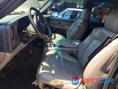 Zdjęcie 7 z 13 samochodu: 2001 CHEVROLET SUBURBAN K1500 VIN:3GNFK16T11G153244 - miniatura