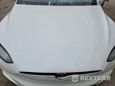 Zdjęcie 11 z 12 samochodu: 2021 TESLA MODEL X VIN:5YJXCDE21MF311418 - miniatura