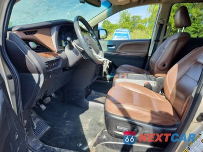 Zdjęcie 7 z 12 samochodu: 2017 TOYOTA SIENNA LIMITED PREMIUM 7-PASSENGER VIN:5TDDZ3DC1HS154108 - miniatura