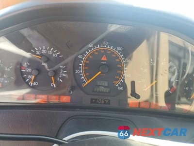 Zdjęcie 9 z 12 samochodu: 1995 MERCEDES-BENZ SL 320 VIN:WDBFA63E3SF124909 - miniatura