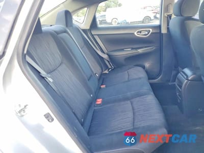 Zdjęcie 10 z 13 samochodu: 2019 NISSAN SENTRA SV VIN:3N1AB7AP2KL612857 - miniatura