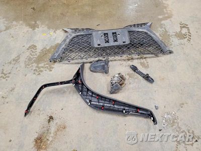 Zdjęcie 12 z 13 samochodu: 2019 TOYOTA CAMRY SE VIN:4T1B11HK6KU250223 - miniatura