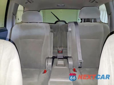 Zdjęcie 10 z 14 samochodu: 2011 TOYOTA HIGHLANDER BASE VIN:5TDBK3EH7BS066077 - miniatura