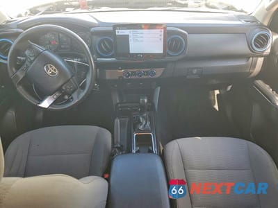 Zdjęcie 8 z 12 samochodu: 2018 TOYOTA TACOMA SR VIN:5TFAX5GN5JX129357 - miniatura