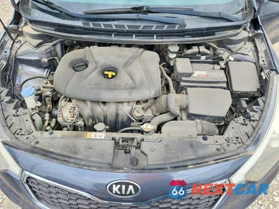 Zdjęcie 11 z 12 samochodu: 2015 KIA FORTE LX VIN:KNAFX4A65F5362155 - miniatura