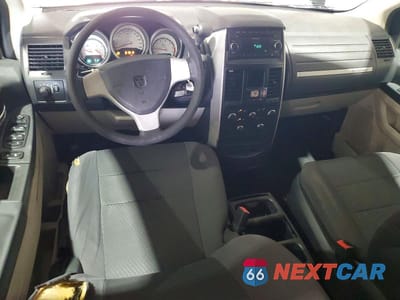 Zdjęcie 8 z 13 samochodu: 2010 DODGE GRAND CARAVAN SE VIN:2D4RN4DE5AR342284 - miniatura