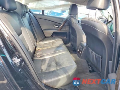 Zdjęcie 10 z 12 samochodu: 2007 BMW 530 XI VIN:WBANF73557CY17569 - miniatura