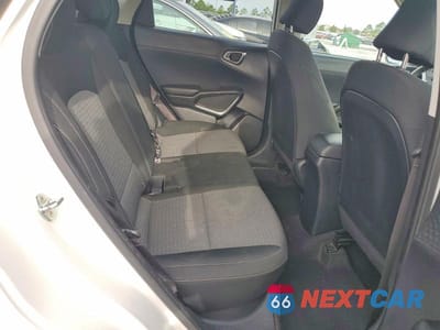 Zdjęcie 11 z 13 samochodu: 2021 KIA SOUL S VIN:KNDJ23AU2M7125421 - miniatura
