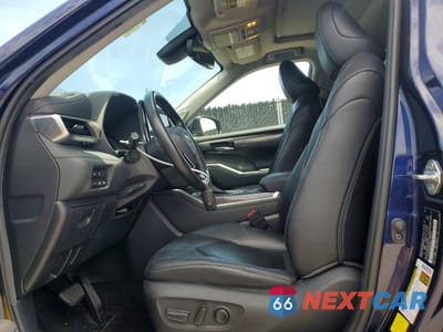 Zdjęcie 7 z 13 samochodu: 2021 TOYOTA HIGHLANDER LIMITED VIN:5TDYZRAH7MS527876 - miniatura