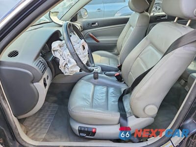 Zdjęcie 7 z 12 samochodu: 2005 VOLKSWAGEN PASSAT GLX VIN:WVWWU63B45E105326 - miniatura