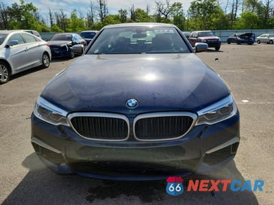 Piąte zdjęcie samochodu w środku: 2020 BMW M550XI VIN:WBAJS7C05LBN96618 - miniatura