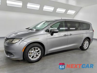 2021 CHRYSLER VOYAGER LX 2C4RC1CGXMR580298 - główne zdjęcie licytacji z USA - miniatura