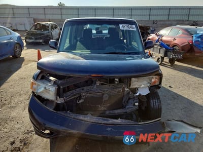 Piąte zdjęcie samochodu w środku: 2005 SCION XB VIN:JTLKT334850203732 - miniatura