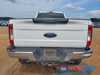 Zdjęcie 6 z 12 samochodu: 2017 FORD F250 SUPER DUTY VIN:1FT7W2BT6HEE27102 - miniatura