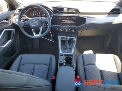 Zdjęcie 8 z 13 samochodu: 2023 AUDI Q3 PREMIUM S LINE 45 VIN:WA1DECF34P1152920 - miniatura