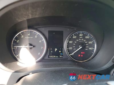 Zdjęcie 9 z 12 samochodu: 2015 MITSUBISHI OUTLANDER SE VIN:JA4AD3A31FZ013163 - miniatura