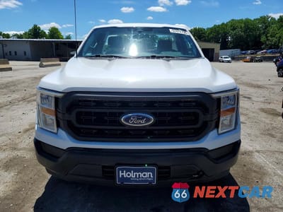 Piąte zdjęcie samochodu w środku: 2022 FORD F150 VIN:1FTMF1CB0NKD90175 - miniatura