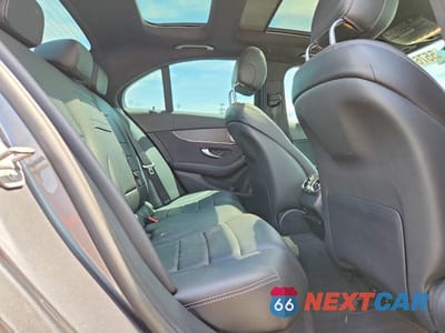 Zdjęcie 10 z 13 samochodu: 2021 MERCEDES-BENZ C 300 4MATIC VIN:W1KWF8EB7MR649187 - miniatura