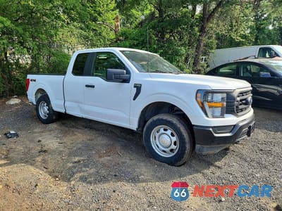 Czwarte zdjęcie samochodu z boku: 2023 FORD F150 SUPER CAB VIN:1FTFX1E55PKG01614 - miniatura
