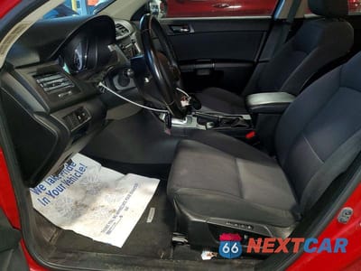 Zdjęcie 7 z 12 samochodu: 2012 SUZUKI KIZASHI SE VIN:JS2RF9A32C6100014 - miniatura