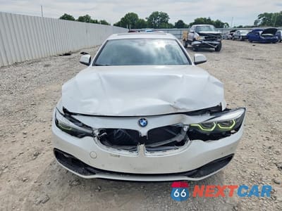 Piąte zdjęcie samochodu w środku: 2018 BMW 440XI GRAN COUPE VIN:WBA4J7C58JBH13541 - miniatura