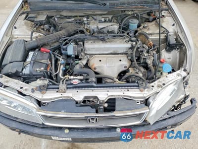 Zdjęcie 11 z 12 samochodu: 1996 HONDA ACCORD DX 25TH ANNIVERSARY VIN:1HGCD5680TA135393 - miniatura