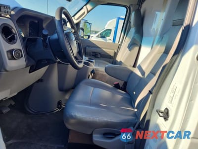 Zdjęcie 7 z 13 samochodu: 2023 FORD E350 REFRIGERATED BOX TRUCK VIN:1FDWE3FK5PDD09757 - miniatura