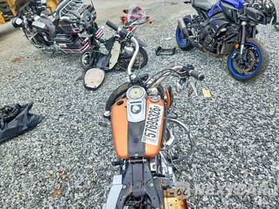 Zdjęcie 6 z 8 samochodu: 2008 HARLEY-DAVIDSON FXDWG 105TH ANNIVERSARY EDITION VIN:1HD1GP4558K304096 - miniatura