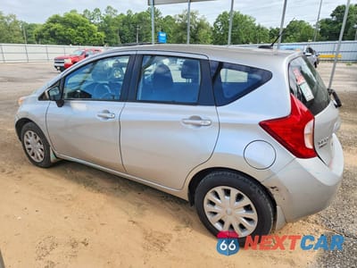 Drugie zdjęcie samochodu z przodu: 2016 NISSAN VERSA NOTE SV VIN:3N1CE2CP6GL381565 - miniatura