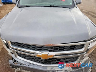 Zdjęcie 12 z 13 samochodu: 2020 CHEVROLET SUBURBAN C1500 LT VIN:1GNSCHKC6LR301644 - miniatura